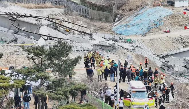 路桥梁坍塌致4人遇难2人为中国人开元棋牌坍塌瞬间曝光！韩国高速公(图6)